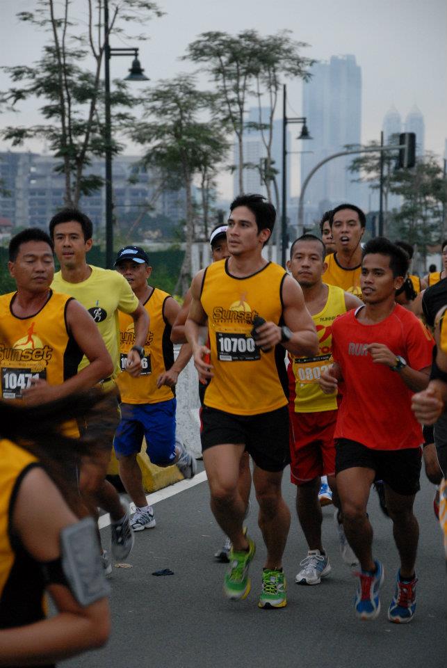 Sunpiology: Piolo and the Pack