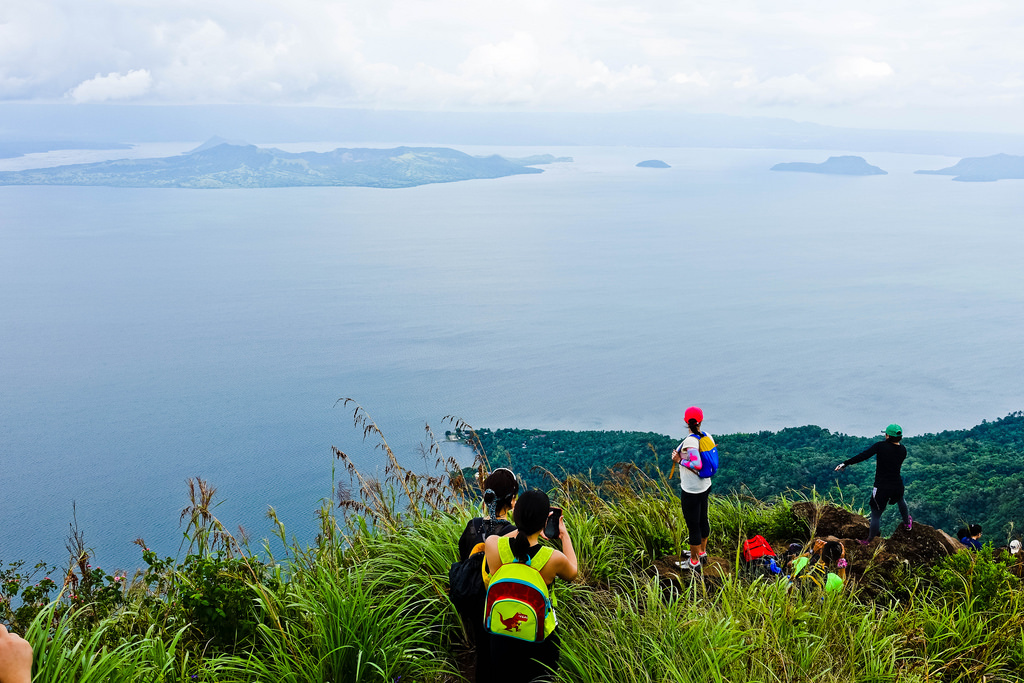 Maculot Day Hike