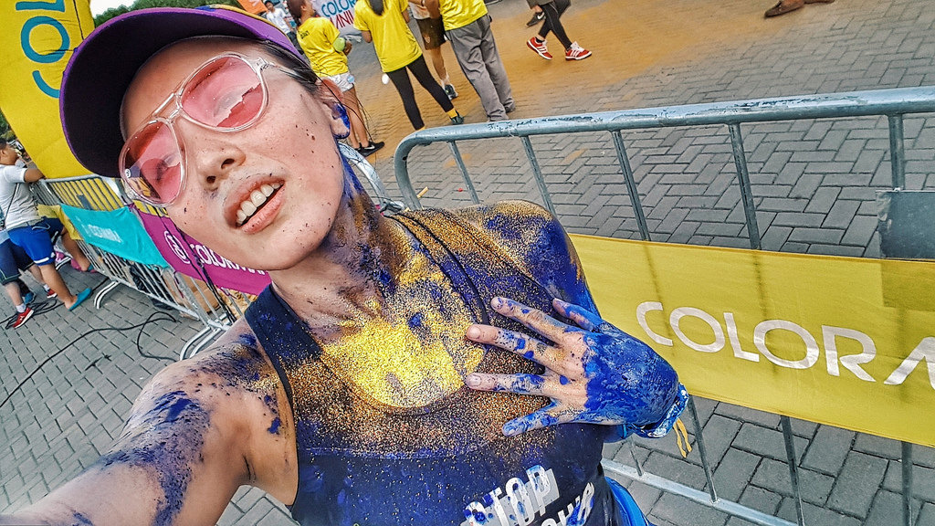 Color Manila Glitter Run