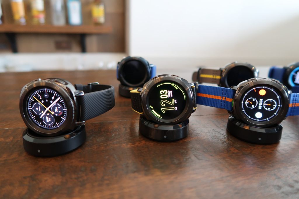 Samsung Gear Sport, Fit2 Pro, IconX Launch