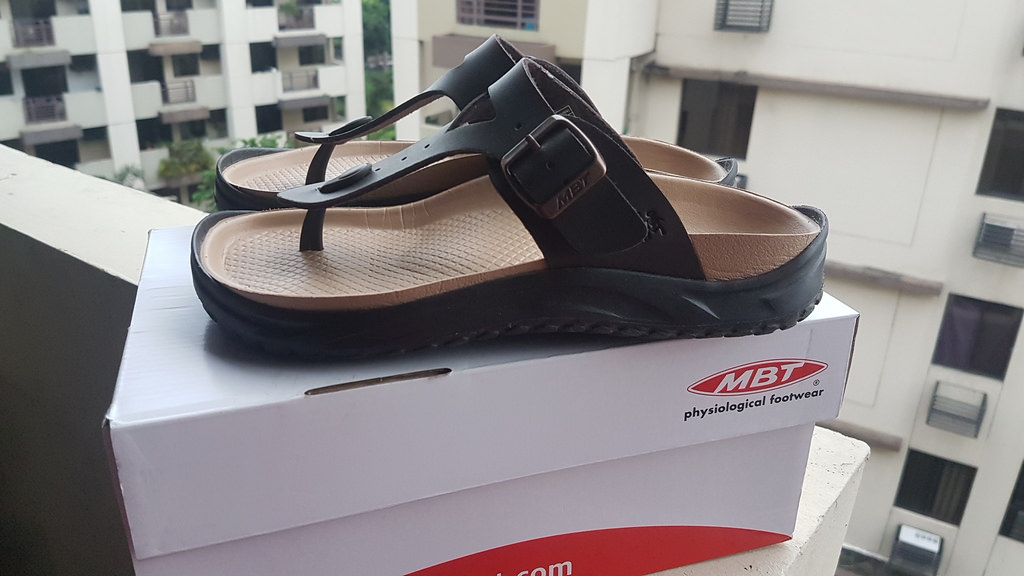 MBT Recovery Sandals Review & Giveaway | Kikay Runner