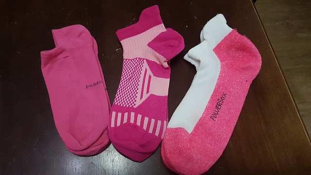 Kikay Reviews: Goldtoe Powersox | Kikay Runner