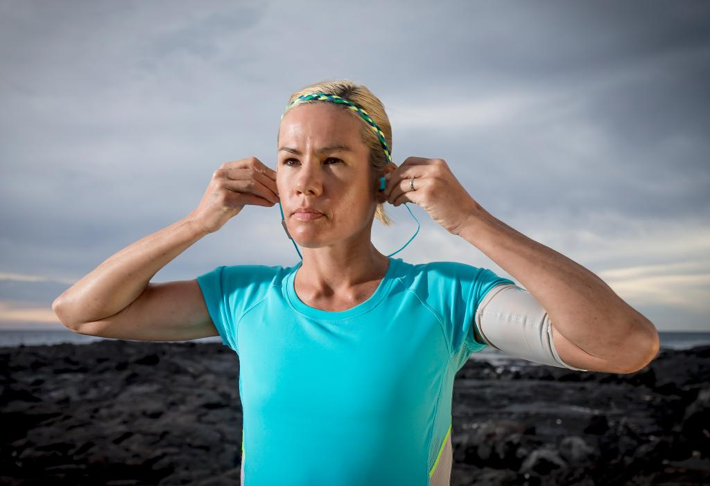 Mirinda Carfrae 3 time World Ironman Champion wears yurbuds